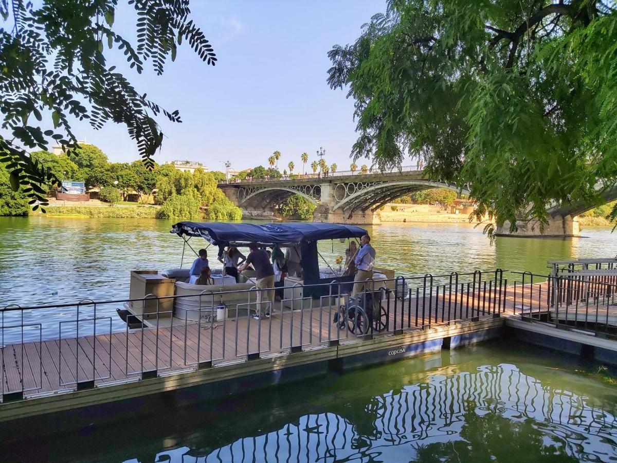 Triana Procurador Con Terraza Privada Apartman Sevilla Kültér fotó
